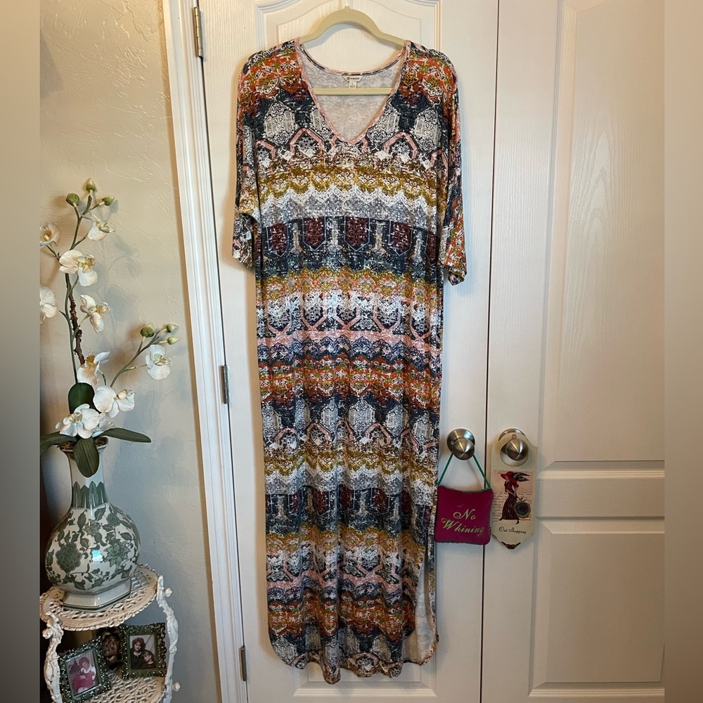 VERSINA LARGE MAXIE DRESS